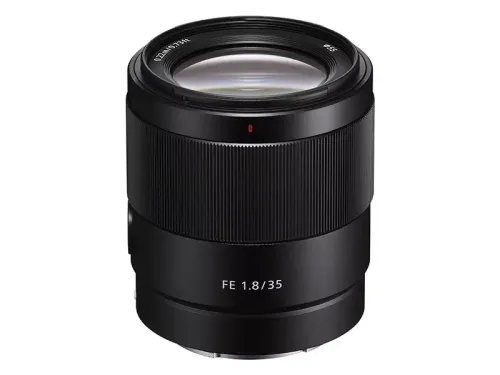 Sony 35mm 1.8 objektív | Augusztusban Ingyenesen Kipróbálható