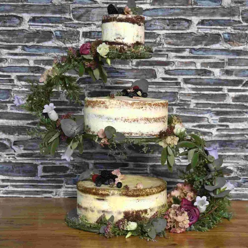 SCROLL SHAPED 3 TIER WEDDING CAKE STAND