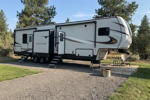 2022 Keystone Sprinter 35BH 5th wheel