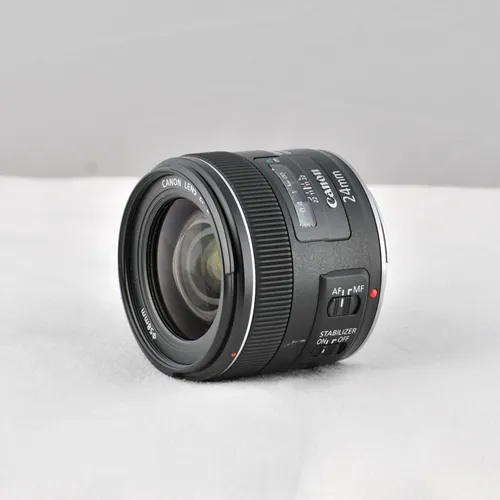 Canon 24mm f2.8 Lens