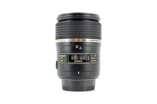 Tamron Nikon 90mm f2.8 MACRO lens