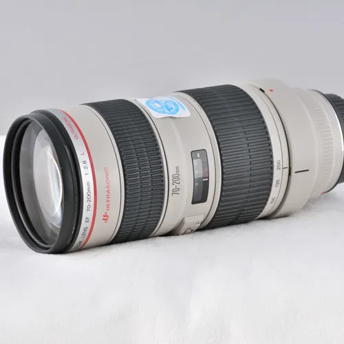 Canon 70-200mm f2.8 lens