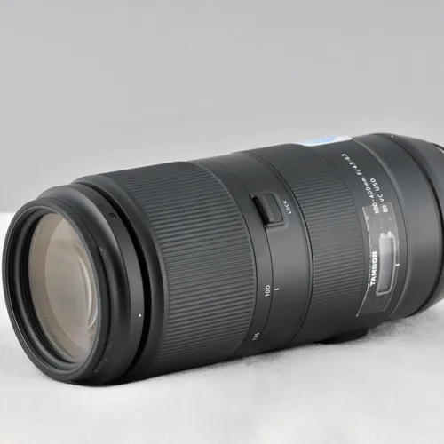Nikon Tamron 100-400 F4.5-6.3 lens
