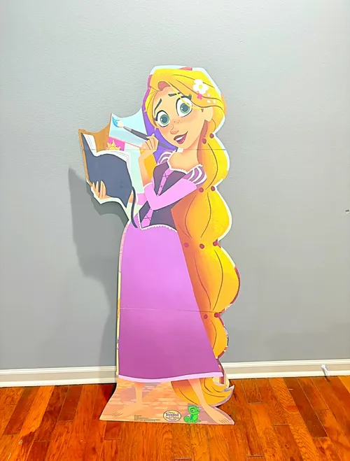 Rental - Cardboard Cutout Stand Up - Rapunzel - Disney