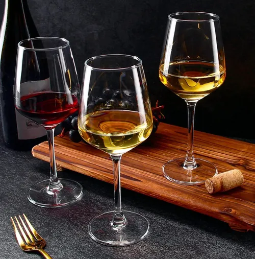 Glassware, Wineglass