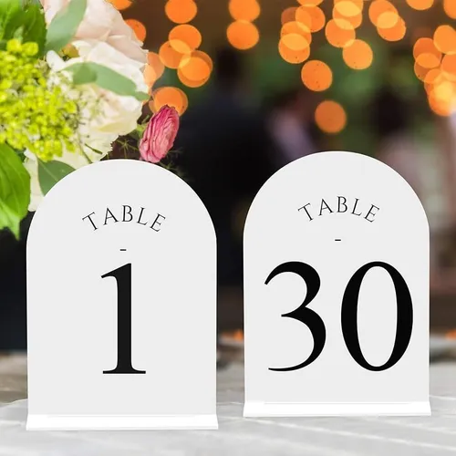 Number Stand (Numbers: 1-30), White and Black