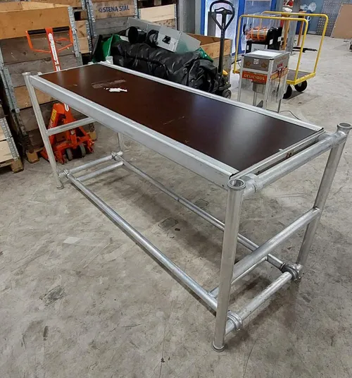 Stilladsbar (L: 12 m)