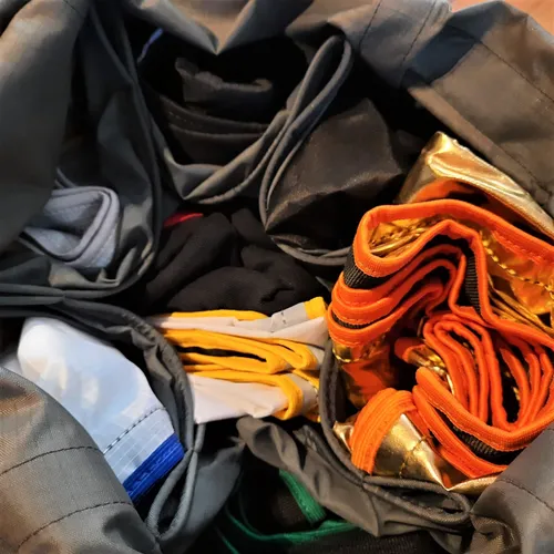 Kit de 10 Panos 3x3m para Butterfly (Voil, Nylon/Paraquedas, Lightgrid, Fullgrid, Filó Preto Simples, Ultrabounce, Prateado, Dourado, Verde e Azul) CALANGOTEX