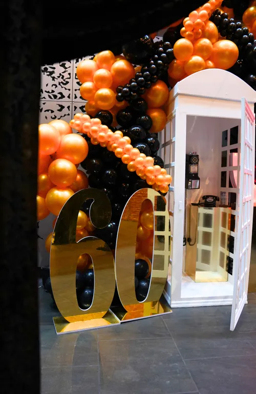 Phone Booth with Audio Guest Book (SH)