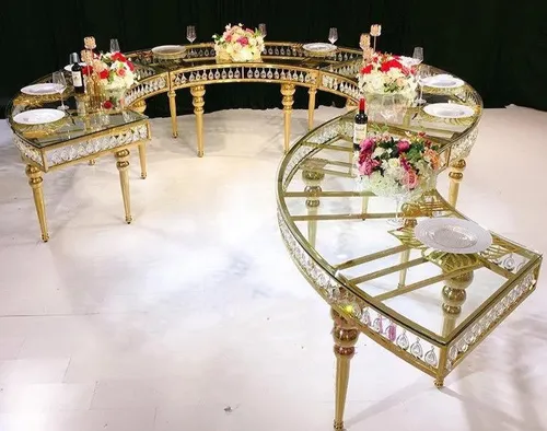 Crystal Serpentine Table (R)