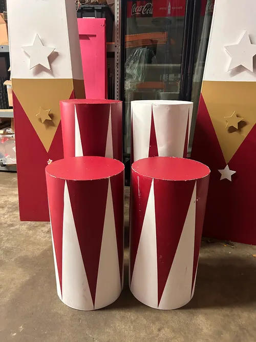Carnival White & Red Pedestals
