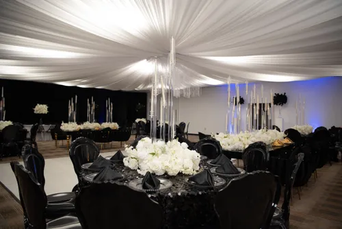 White Luxe flower Rings (R)