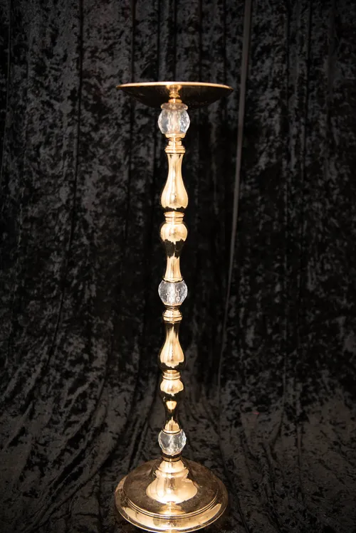 candlestick vase (R)