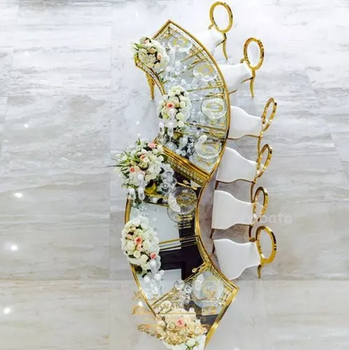 Gold Crystal Serpentine frame (R)