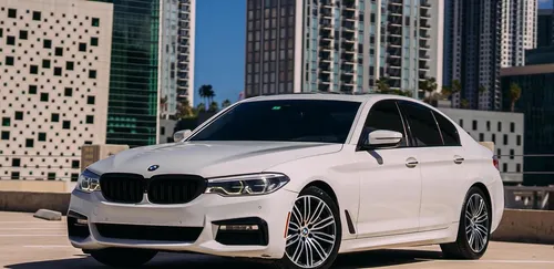 BMW 5 Series - (White)