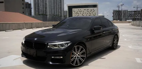 BMW 5 Series - (Black)
