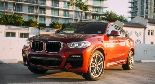 BMW X4 - (Red)