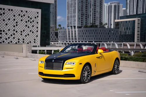 Rolls Royce Dawn - (Yellow)