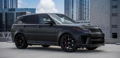 Land Rover Range Rover SVR - (Grey)