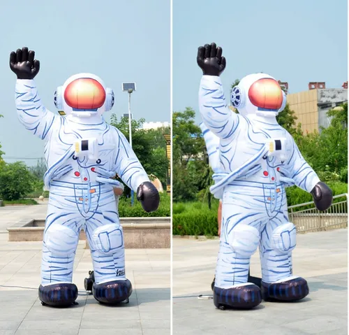 Хийлдэг сансарын нисгэгч