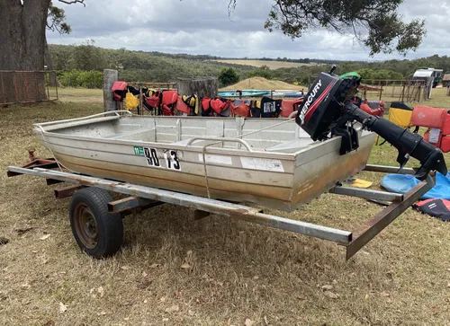 GLEN ECHO Punt with motor