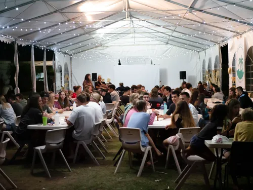 NINGALOO Furniture & Seating