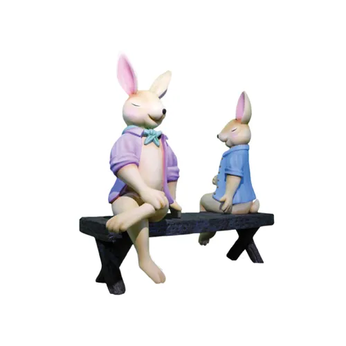 Figurina Iepuri pe banca ( set 2 bc ) 1,8 x 2,3m