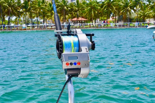 LP S-1200 Electric Reel on Custom Rod