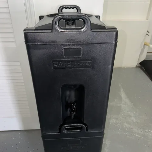 Insulated Beverage Container