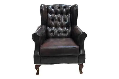 KR30 Chesterfield Wing Chair
