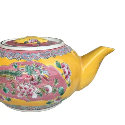 NP130 Nyonya Peranakan - Teapot