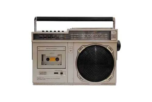 VR022 Vintage Radio - Cassette