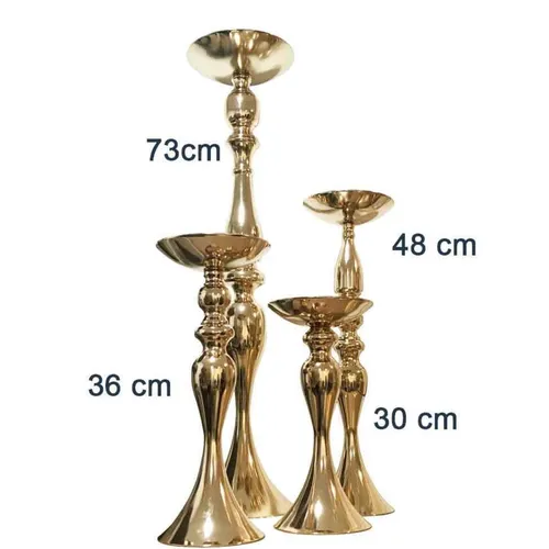 LN107 Candle Holder Set