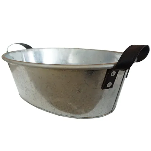 MW062 Metal Bucket - Medium Oval 