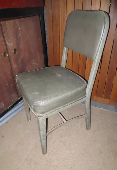 Stuhl Bürostuhl US Metall ohne Armlehen