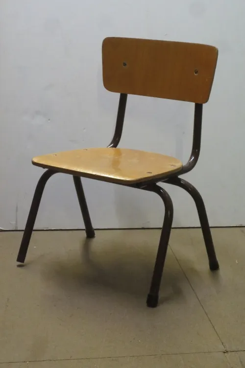 Kinderstuhl Stapelstuhl