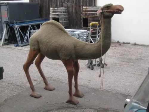 Dromedar, Holz, Stoff
