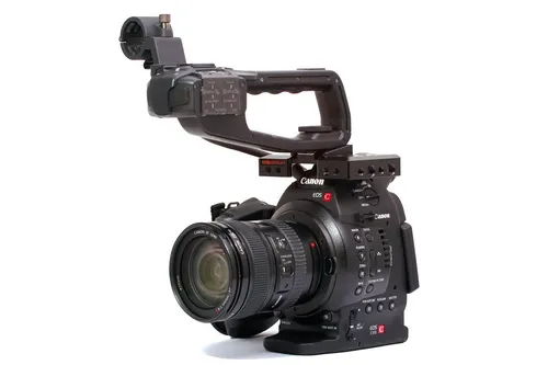 Canon C100 24-70mm Lens Kit 