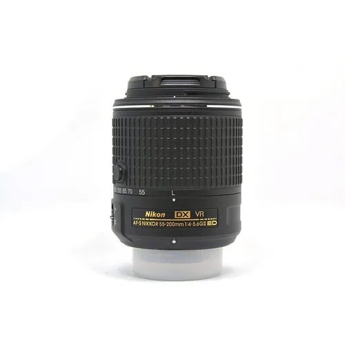 Nikon DX AF-S Nikkor 55-200mm