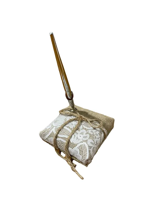 Vintage Burlap Wedding Reception Guest Pen