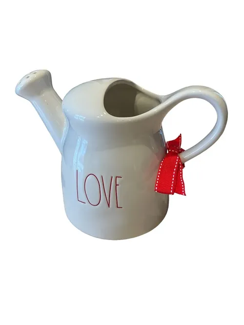 Love Watering Can