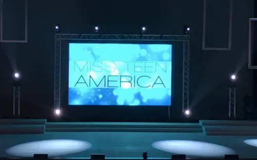 10' x 16' LED VIDEO WALL PKG