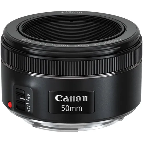 Canon EF 50mm / 1.8 STM