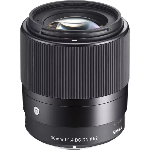 Sigma 30mm / 1.4 DC DN Contemporary (Canon RF)