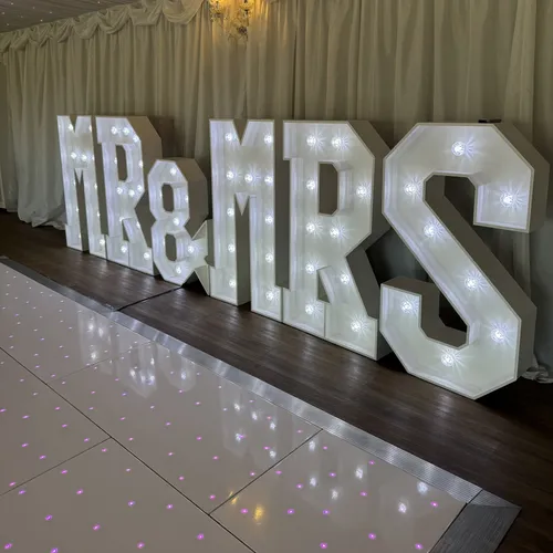 Mr & Mrs Letters