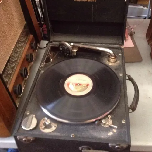 Period Academy wind up gramophone / record player in black case
