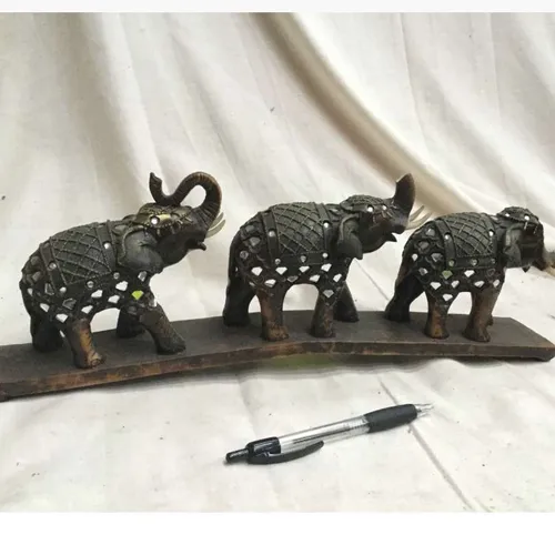 Ceramic 3 Walking Elephants Ornament