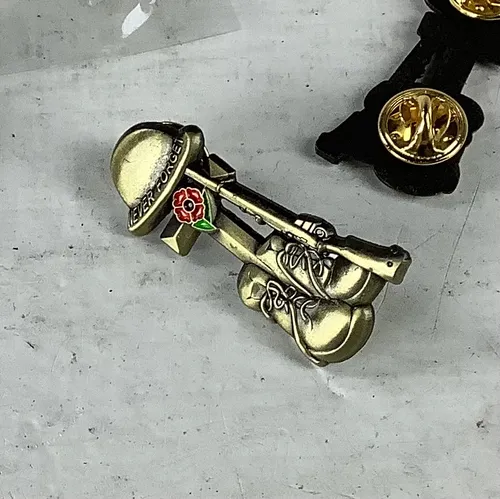 Gold Never forget Pins with Red Black and Green Poppy