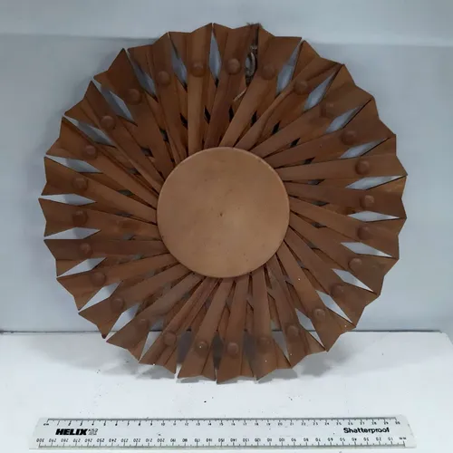 Hanging wooden Cepelia plate art