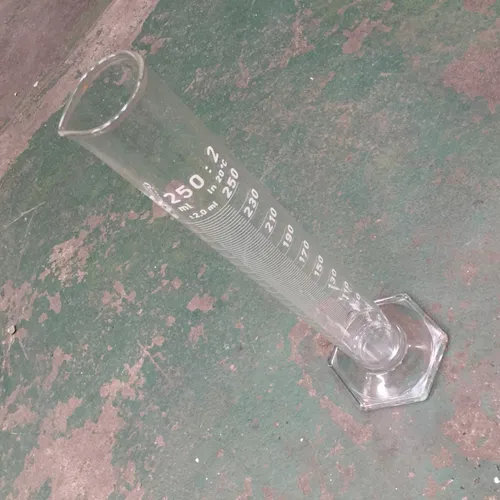 Glass 250ml Measuring Cylinder